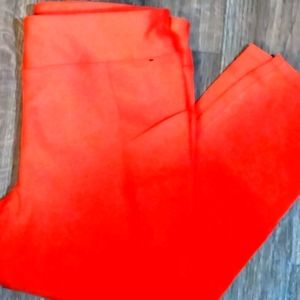 Avia legging Capri large red